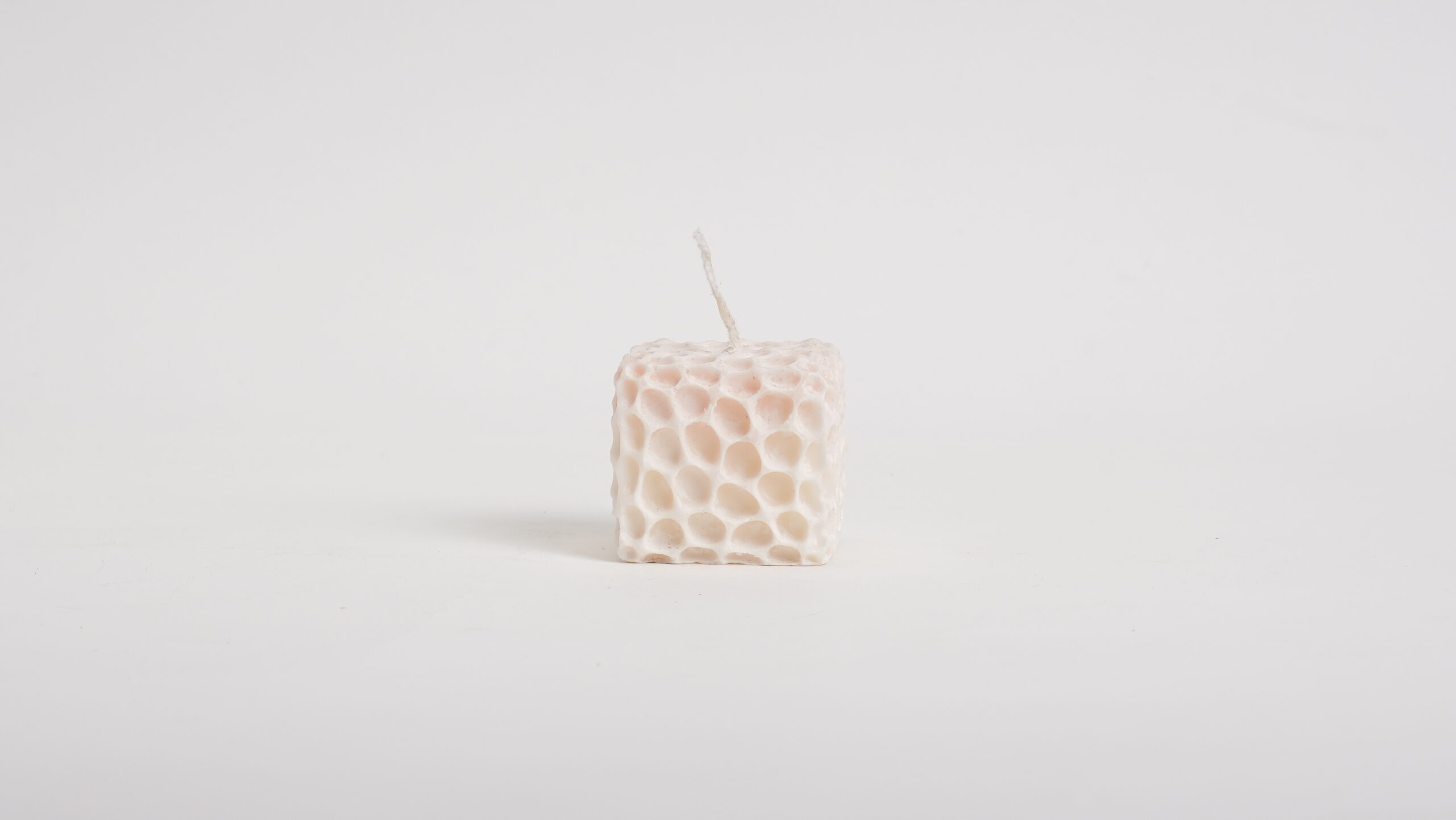 Honey cub shaped candles