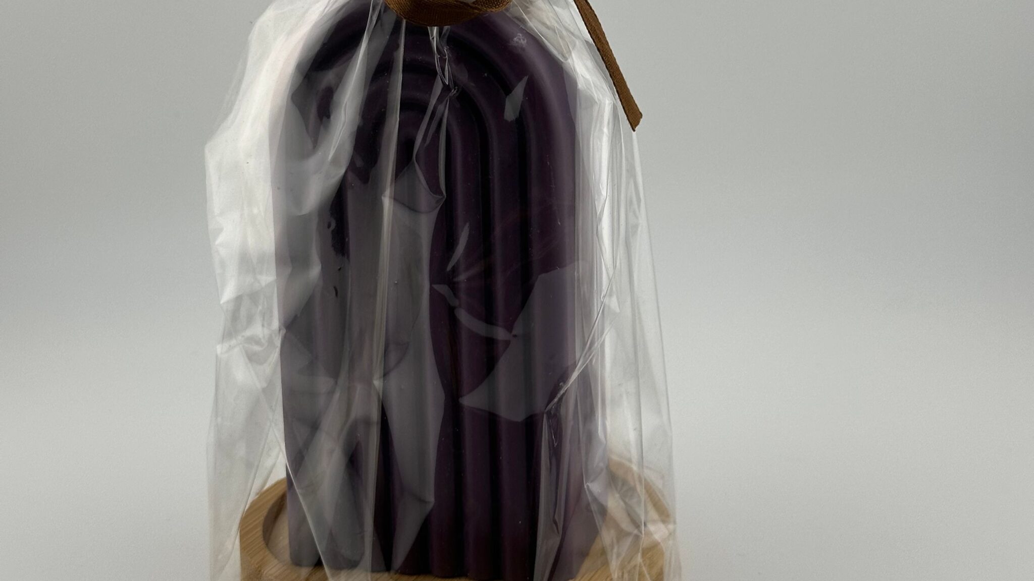 Purple Arch in Cellophane قلب بنفسجي مقوس في سالوفين