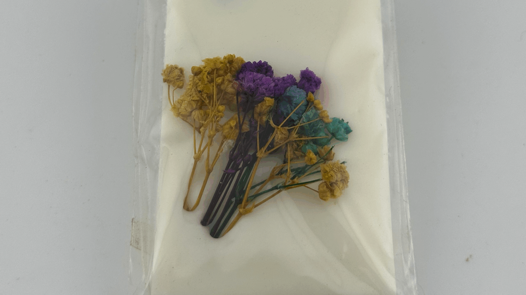 Scented Closet Candle in Cellophane