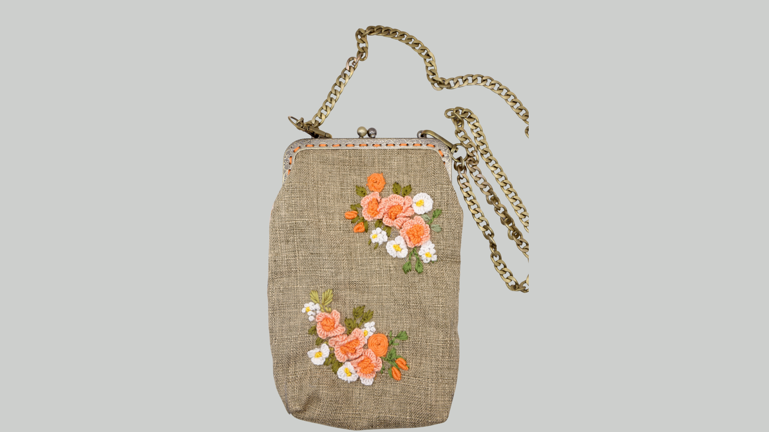 Larger Clutch with chain محفظة كبس حجم كبير مع سلسال