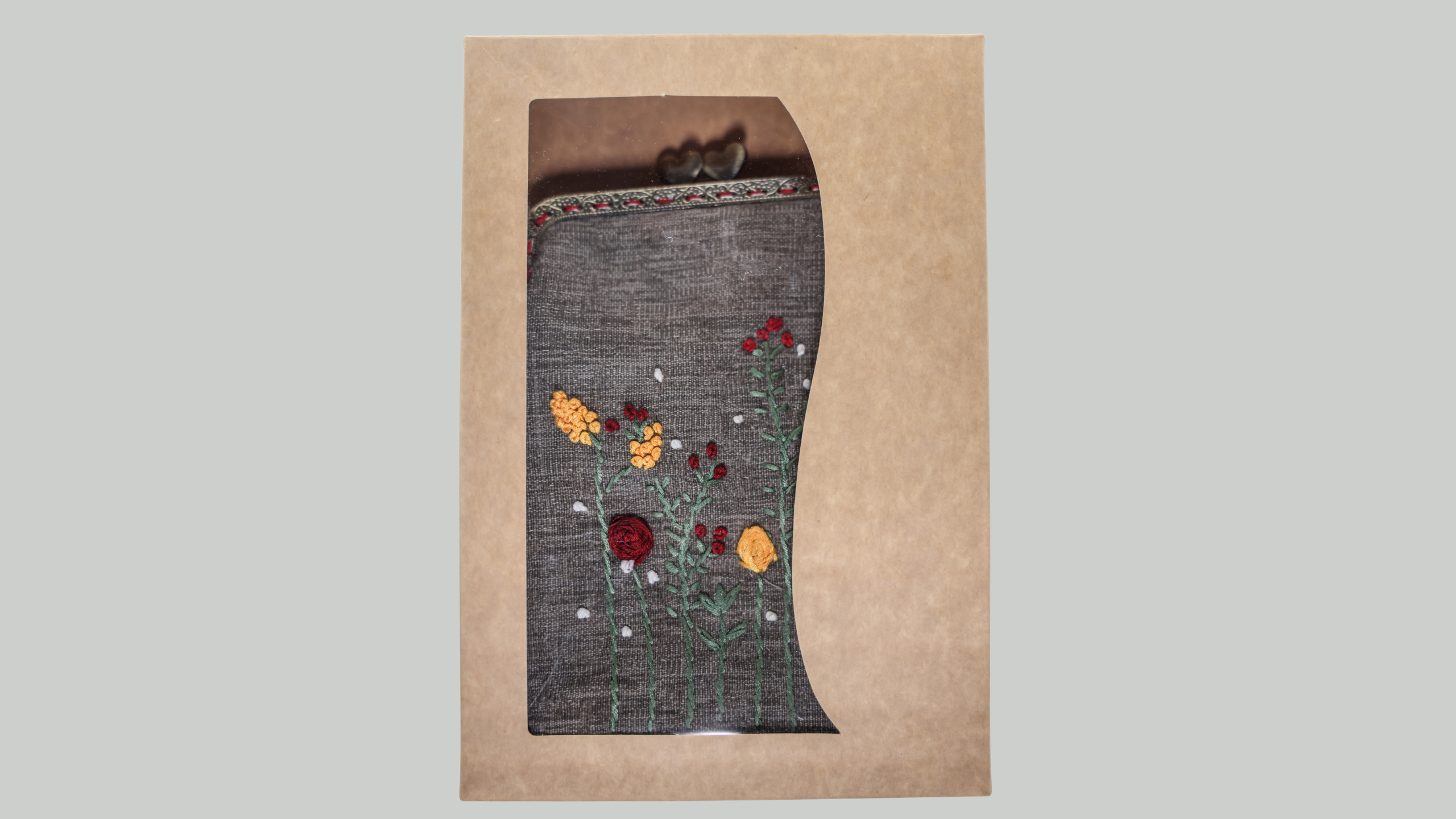 Larger Clutch with chain محفظة كبس حجم كبير مع سلسال